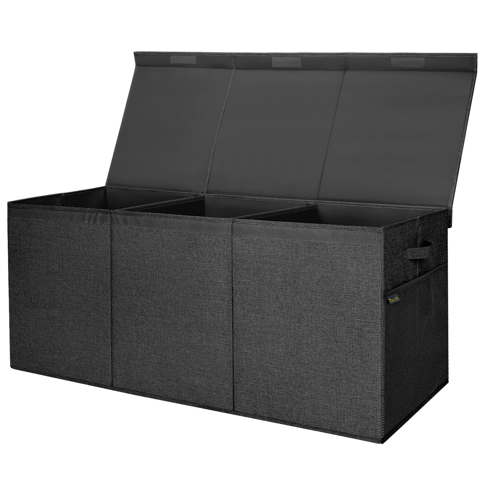 BALEINE extra-large storage bin with lid for durable, dust-free closet organization.