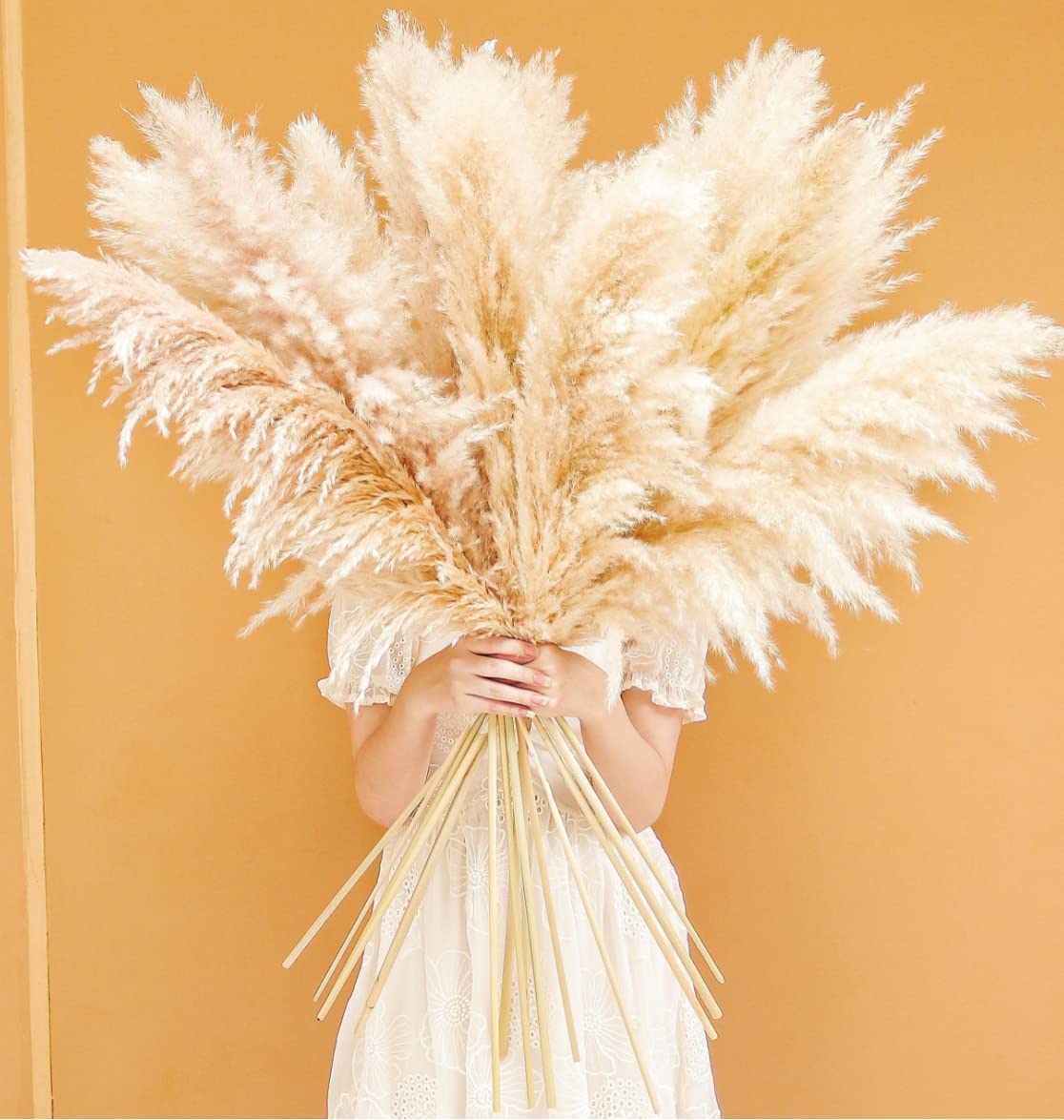 Bannifll 40-inch tall pampas for floor vase styling.