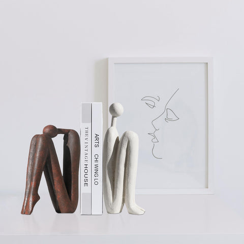 BANOMII thinker bookend makes a thoughtful gift for book lovers