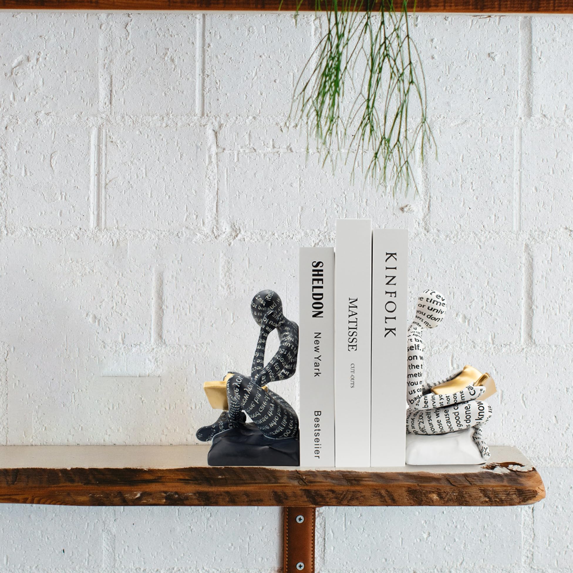 BANOMII large-dimensions bookends provide sturdy support for tall stacks