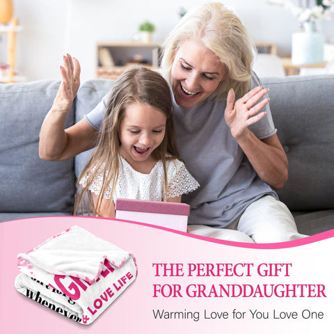 BAOERN Granddaughter blanket pink spread on bed for cozy mornings