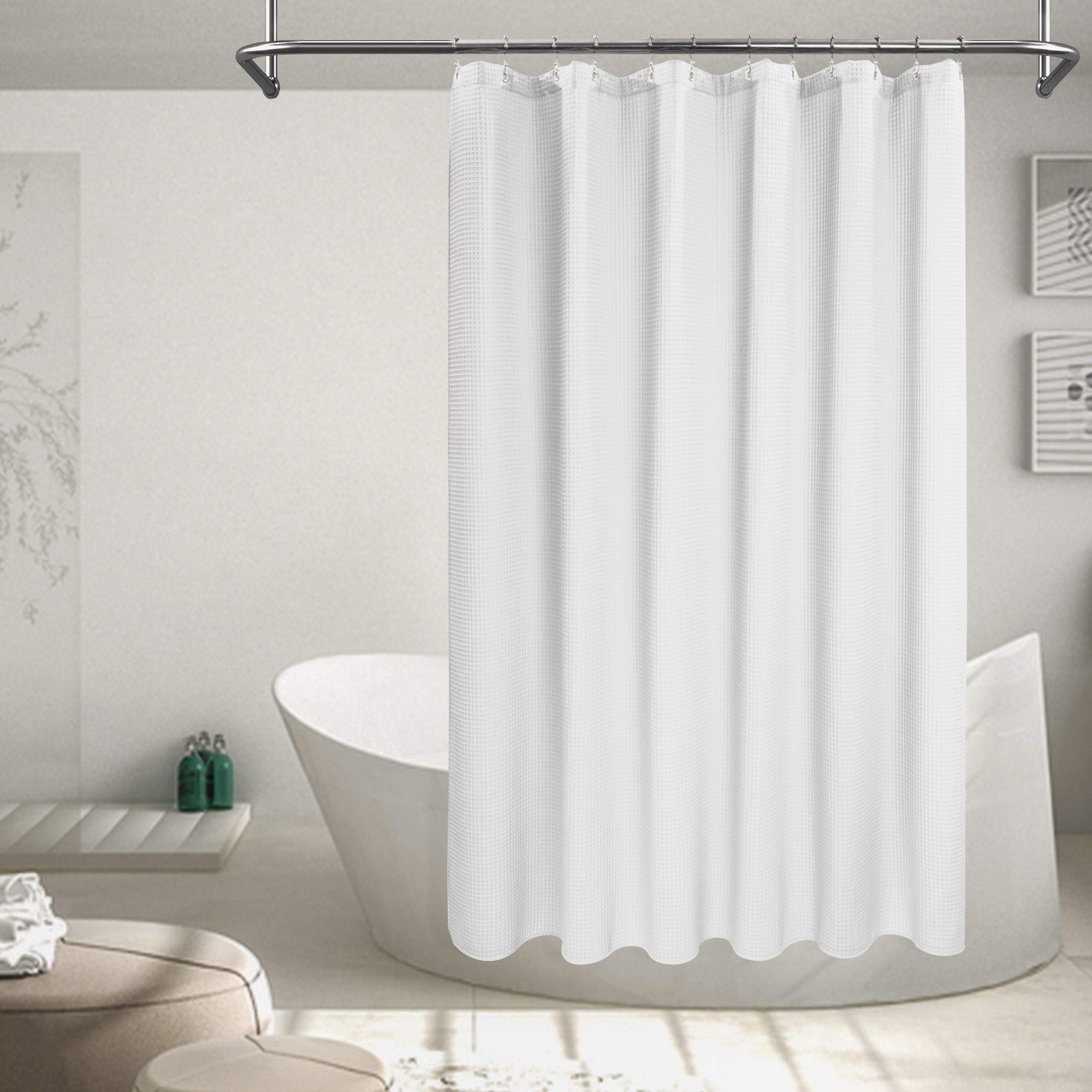 Barossa Design machine-washable curtain for easy maintenance.