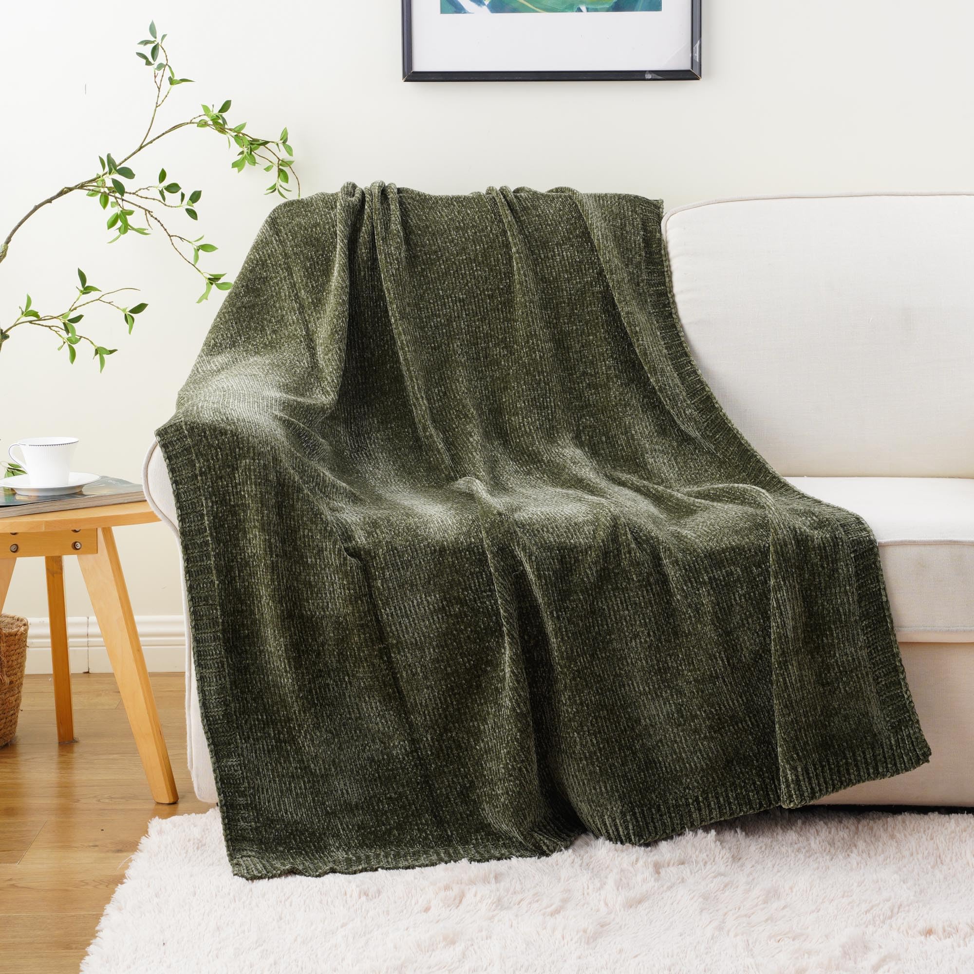 BATTILO HOME outdoor-friendly throw for patio evenings