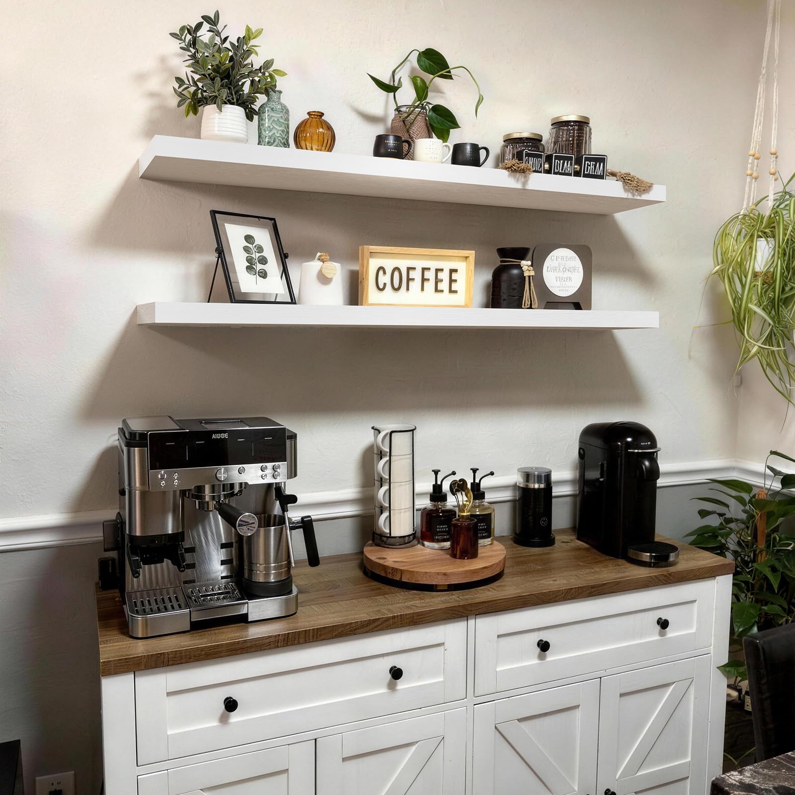 Bayka wall-mounted shelves in rustic wood ideal for bathroom towels or small decor.