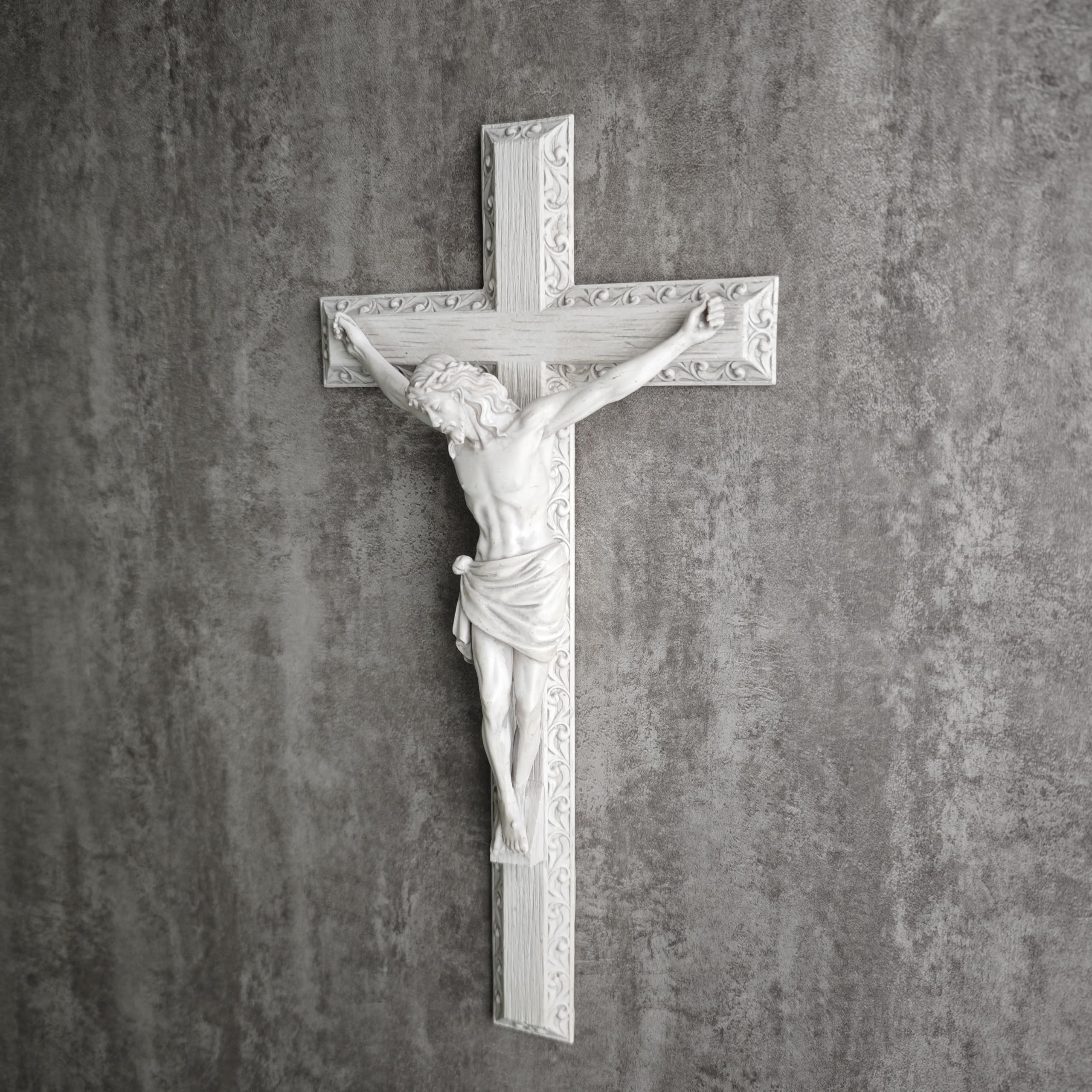 BC BUILDCLASSIC edge scrollwork accentuates the cross in an elegant display