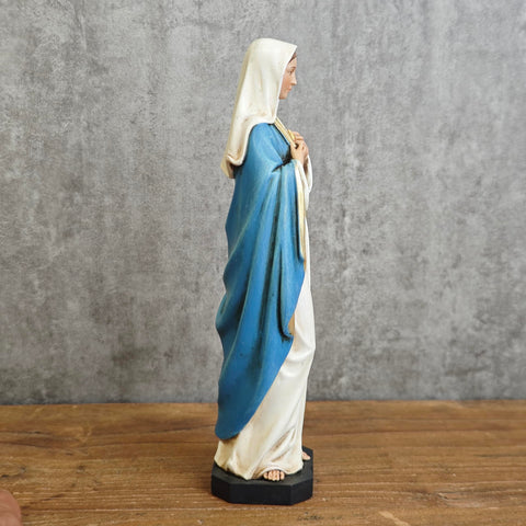 BC Buildclassic Handpainted Immaculate Heart 6in adds vivid color and detail
