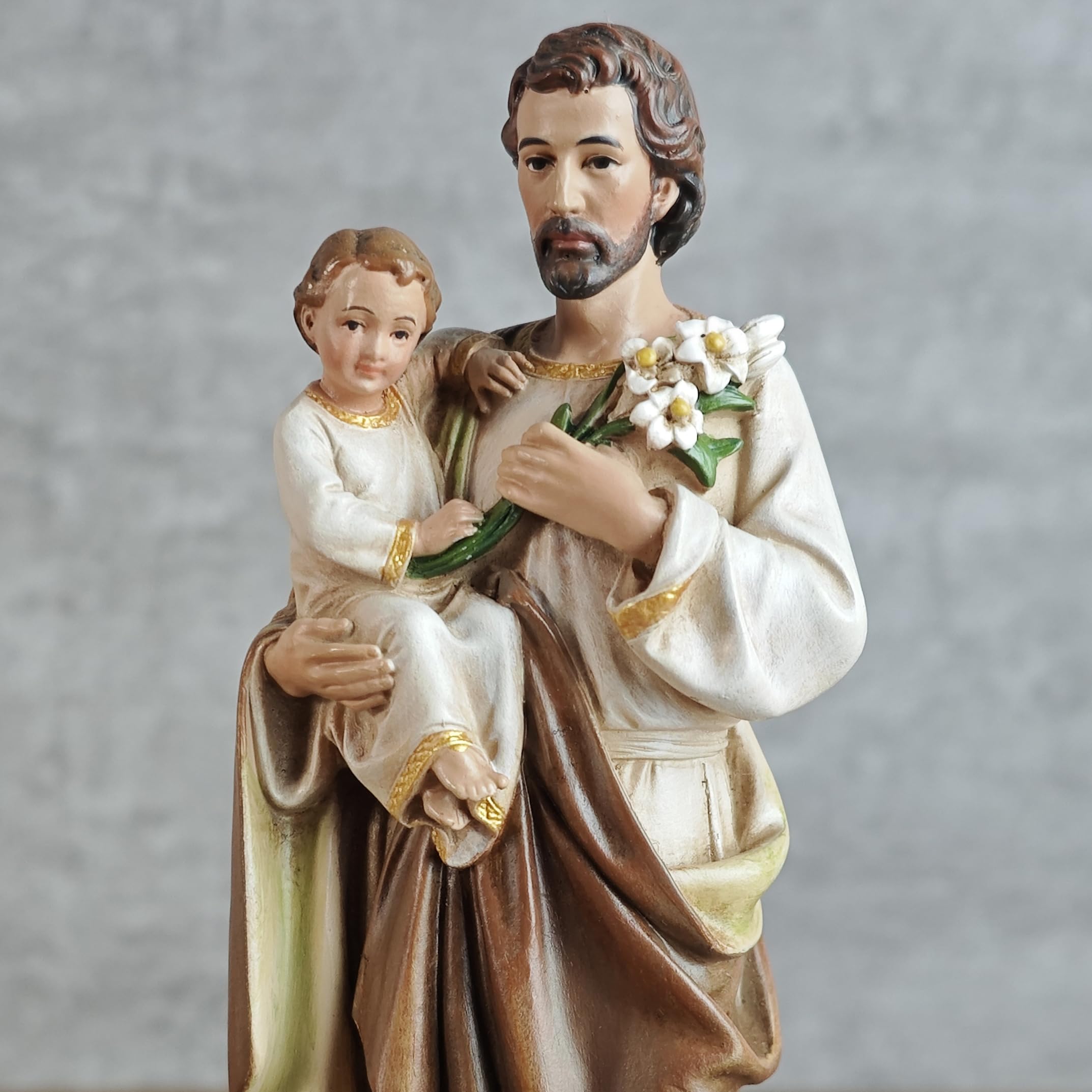 BC BUILDCLASSIC Saint Joseph Infant Jesus back view shows artisan finish