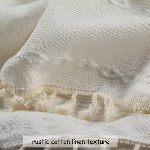 BCLBUSTE rod-pocket curtains install quickly and slide smoothly.