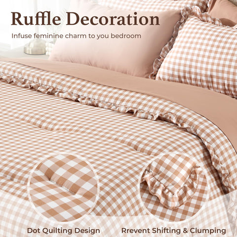 BDEUS comforter edge detail adds vintage-inspired texture to the set.