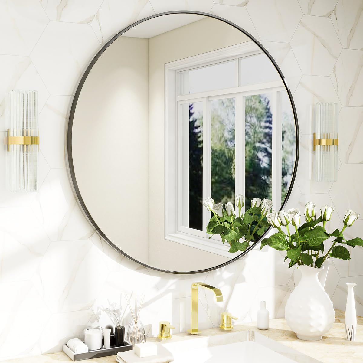 BEAUTYPEAK round mirror brightens living rooms and hallways.