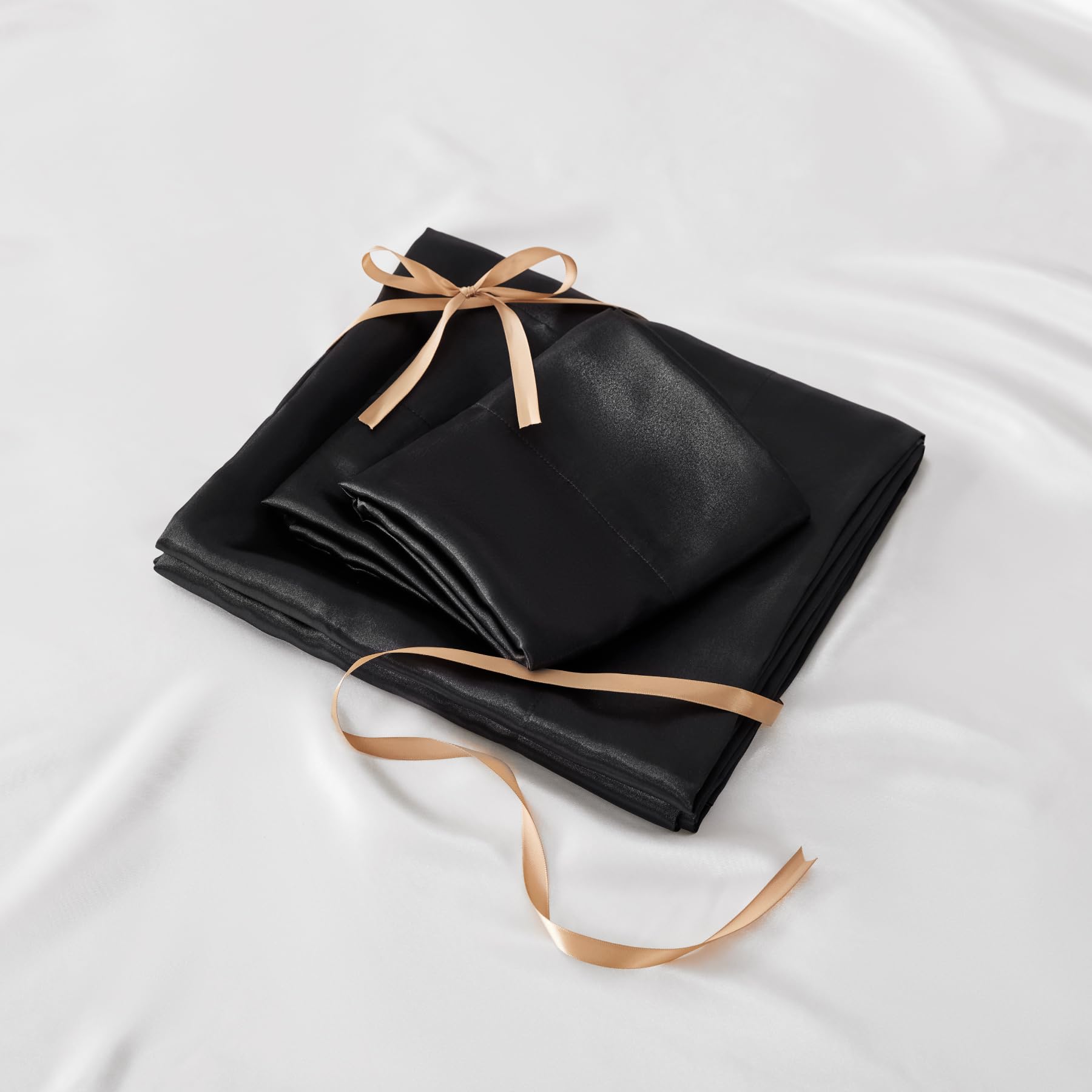 BEDELITE satin sheets color-fast dyes stay vibrant over time.