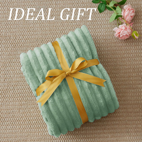 BEDELITE all-season warmth throw for cool nights and outdoor comfort