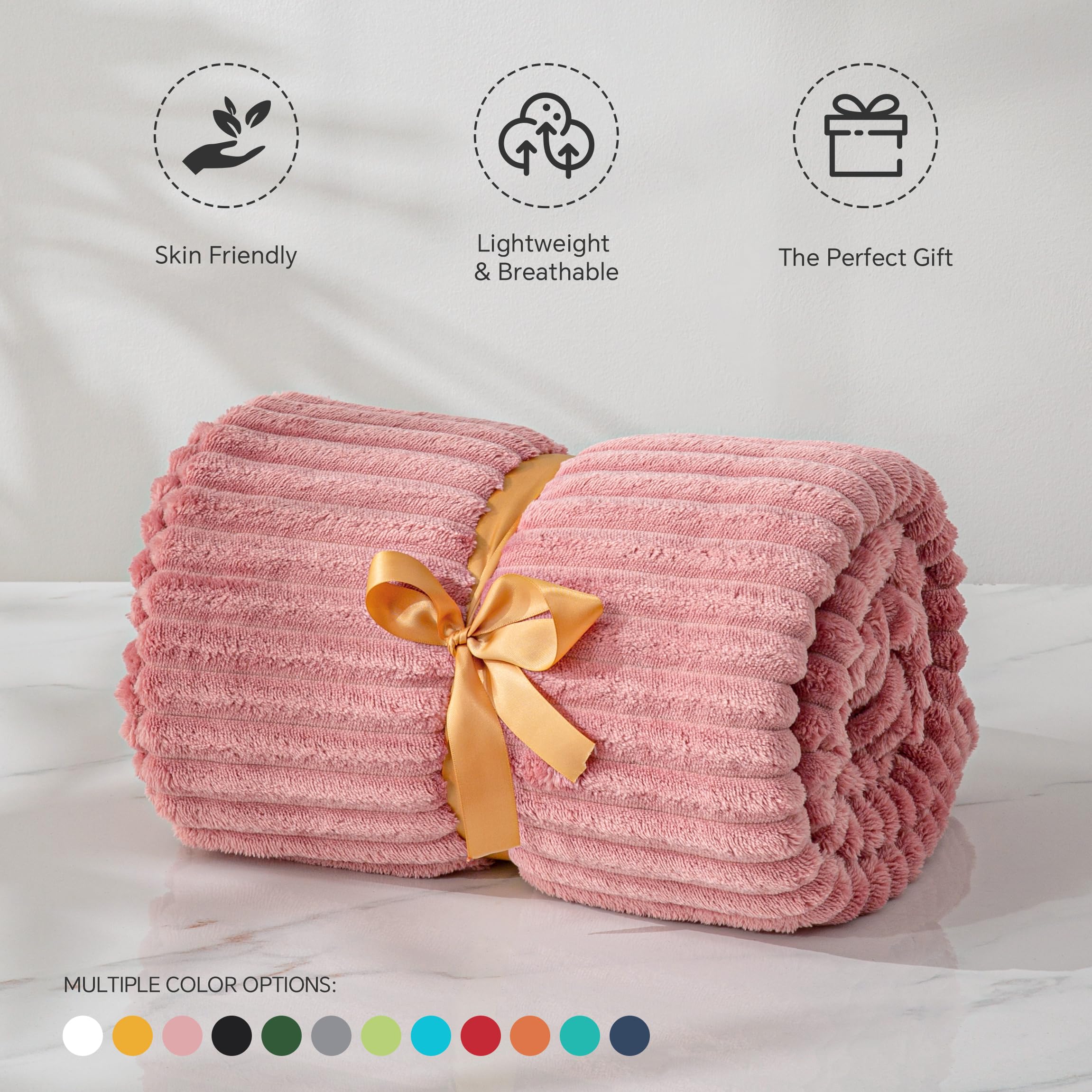 BEDELITE lightweight fleece blanket ideal for travel and outdoor use