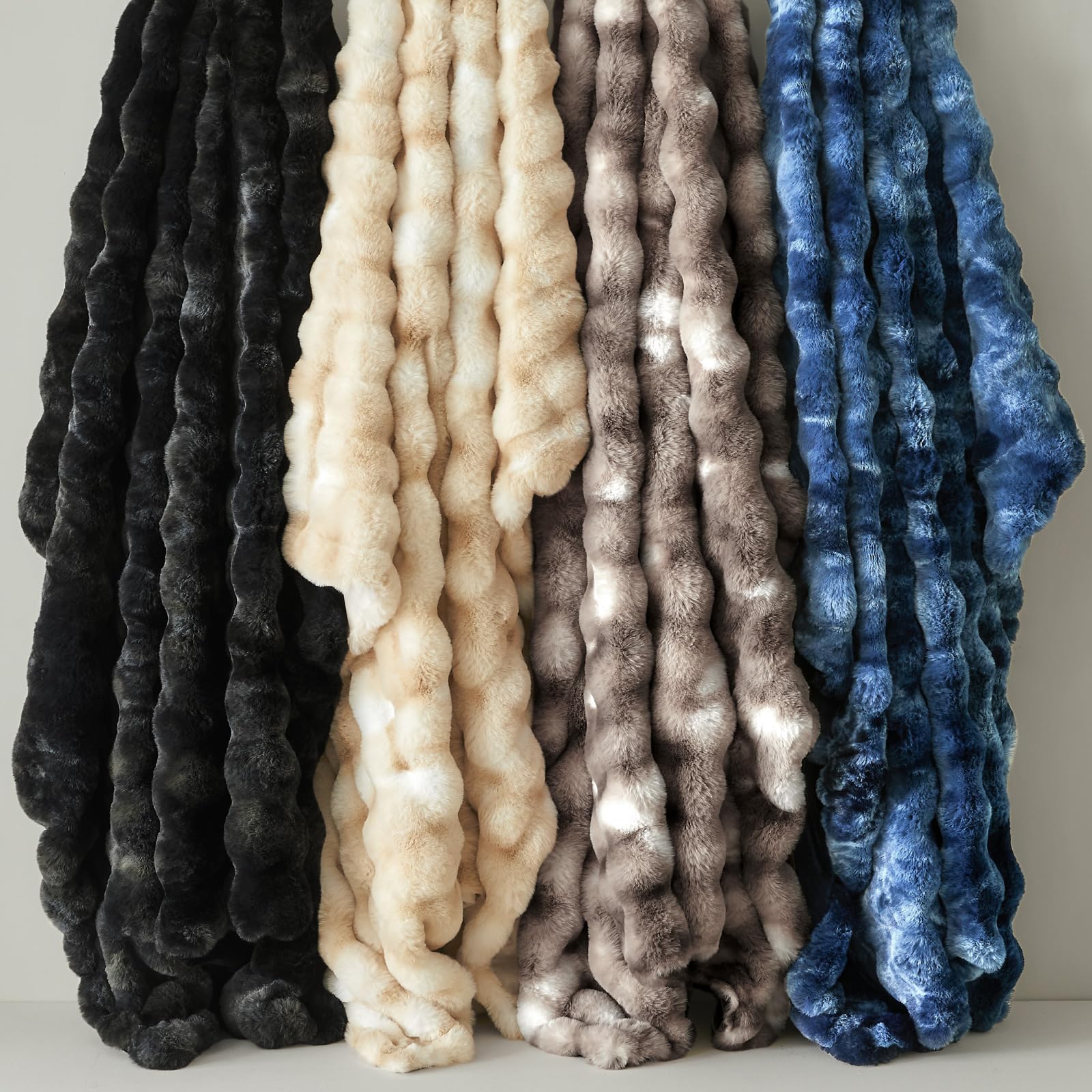 BEDELITE easy-care fabric stays soft after washing.