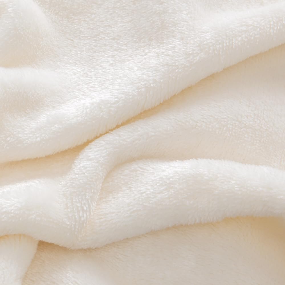 BEDELITE bedding elevates bedroom décor with rich color and plush texture