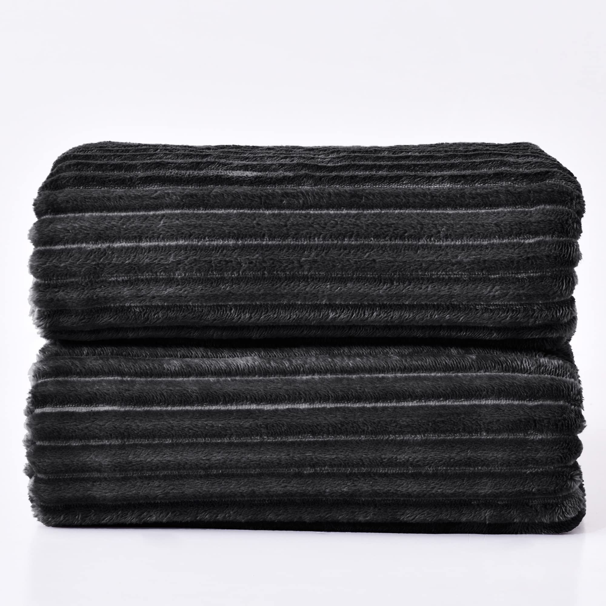 BEDELITE room decor accessory complements sofas and beds with texture.