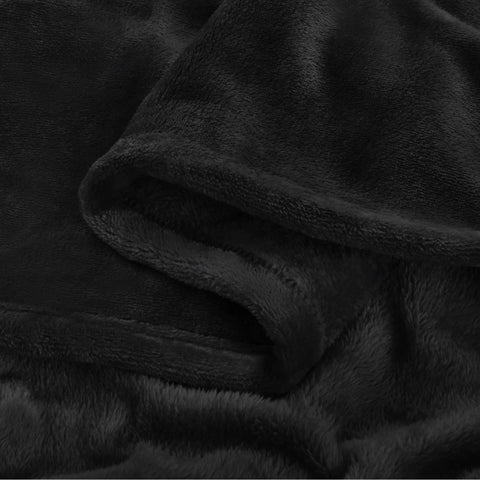 Easy-care BEDELITE blanket stays soft after washing.