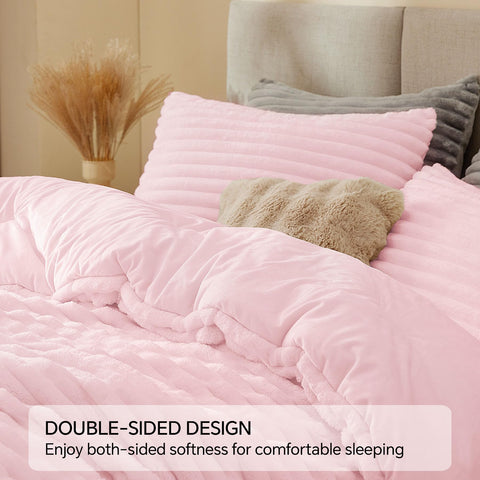 BEDELITE fleece queen comforter set fabric closeup highlights micro-mink texture
