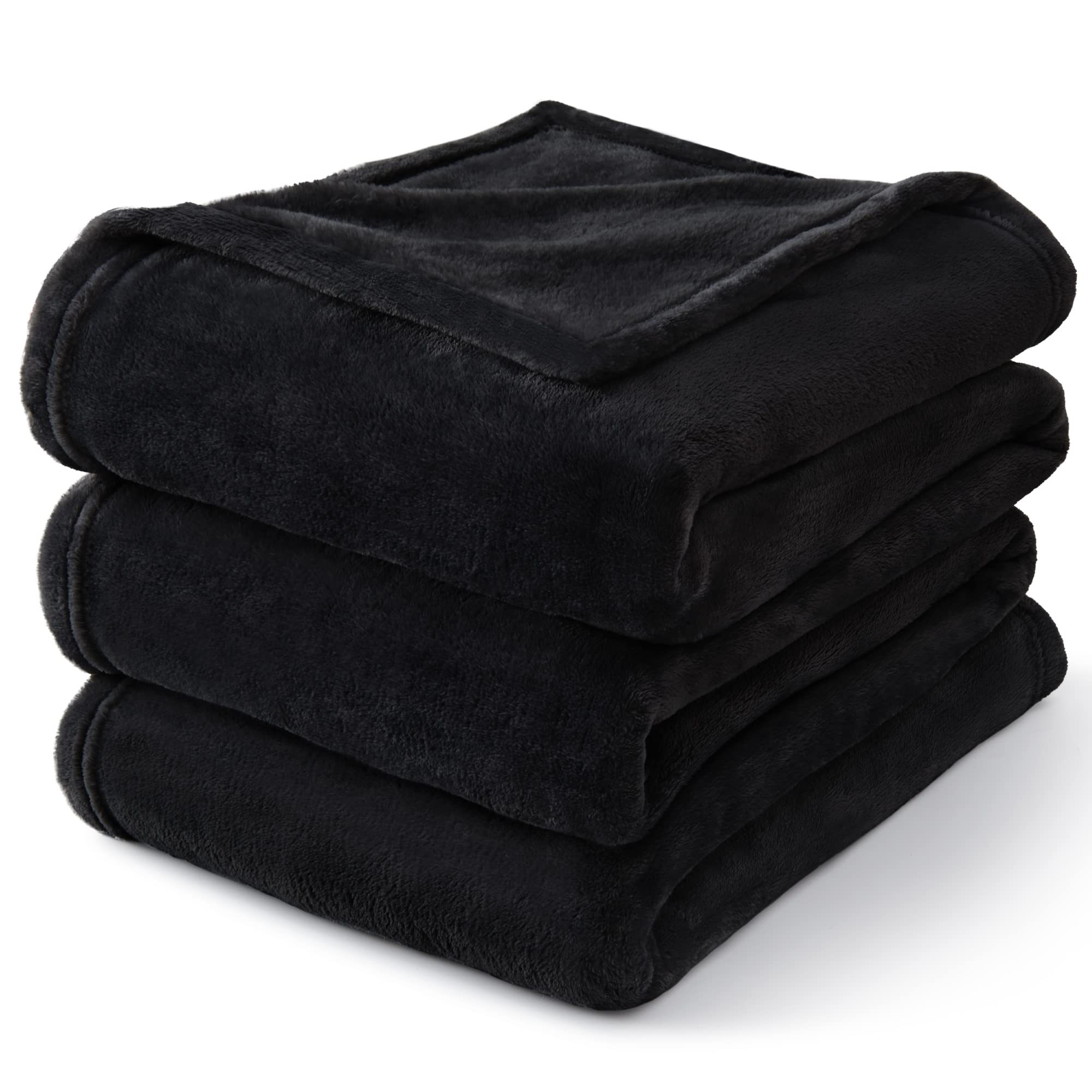 BEDELITE king-size blanket at dusk evokes a warm, relaxing mood.