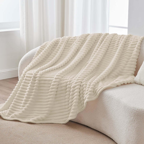 BEDELITE striped decorative giftable blanket suited for home décor and gifting