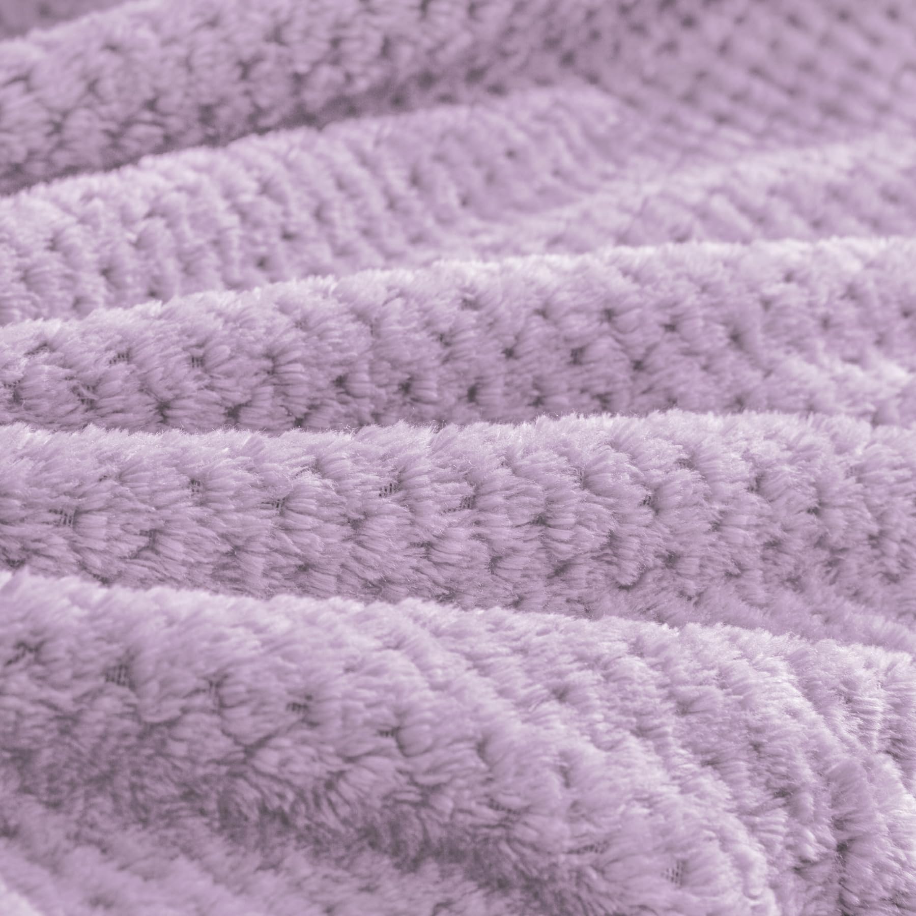 BEDELITE 65x40 inch blanket provides generous coverage for cold flight moments.