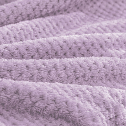BEDELITE 65x40 inch blanket provides generous coverage for cold flight moments.