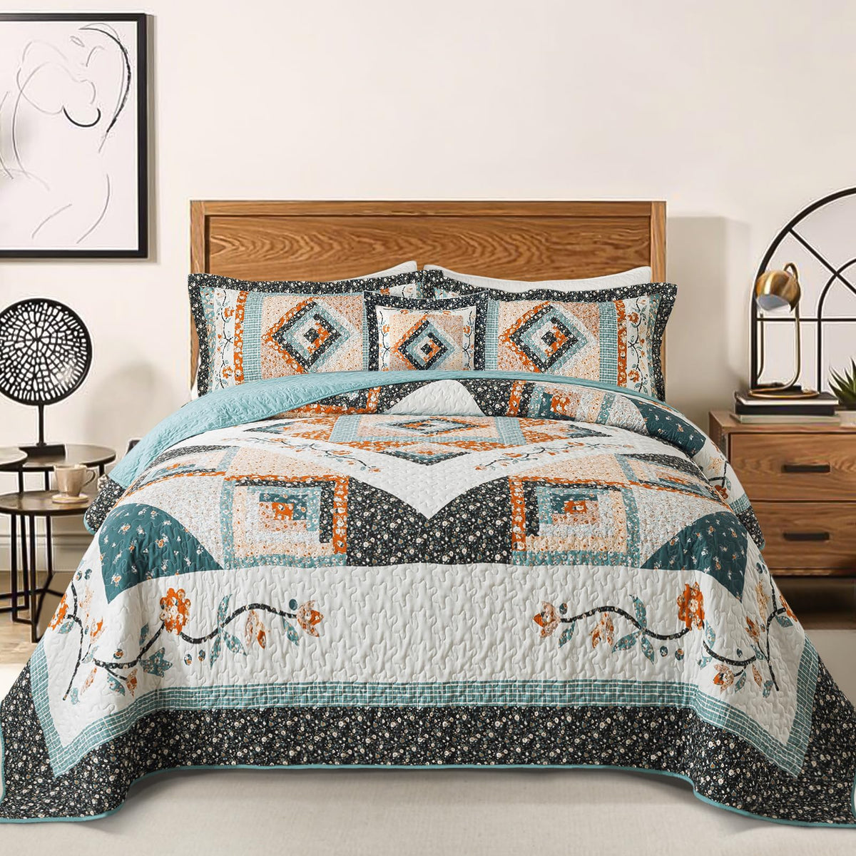 Bedifany garden floral king quilt front view showing all-season style