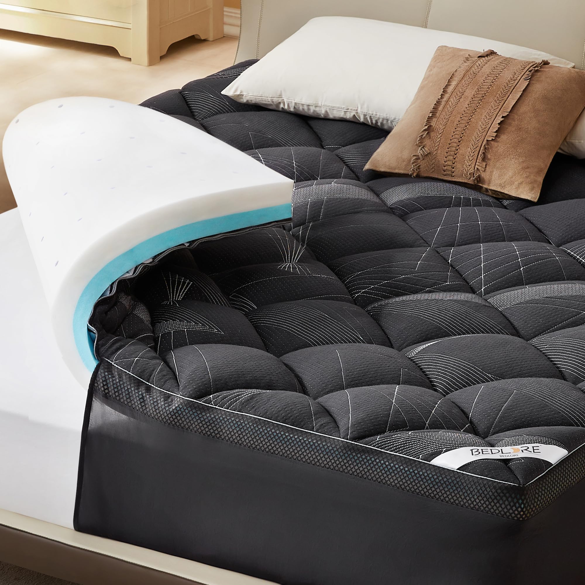 BEDLORE 4-Inch Queen Topper gel memory foam close-up showing contouring support.
