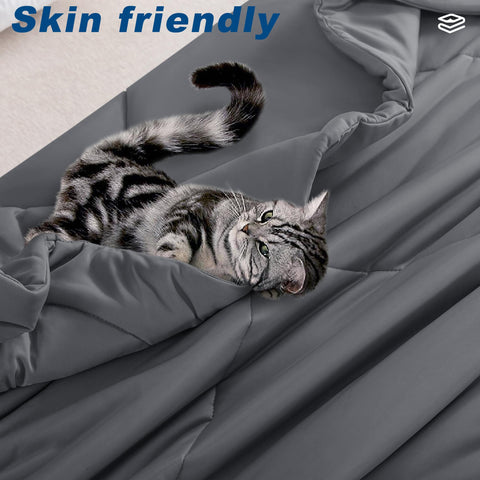 Bedsmile cooling comforter queen in-bed flat displays neat drape and cool touch.