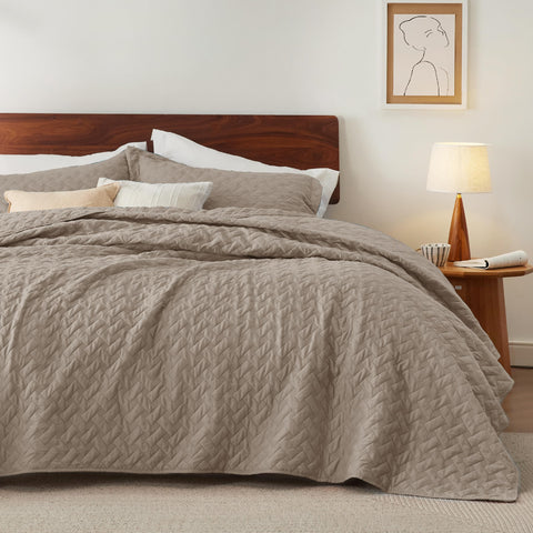Bedsure basket weave pattern king quilt on a bed, adding elegant texture