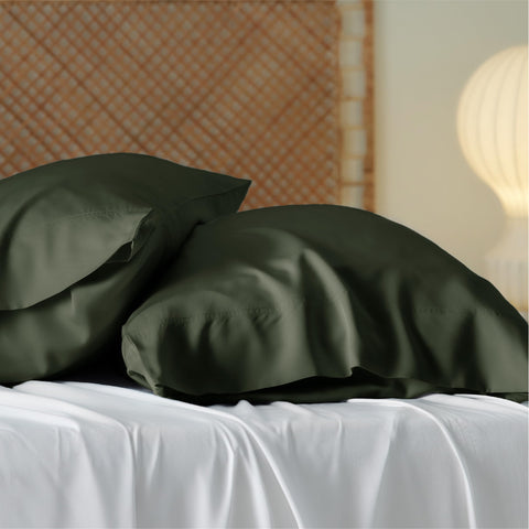 Bedsure drying-friendly care shot hints wrinkle reduction with proper care.