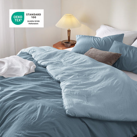 Bedsure comforter is shown for machine-wash care and easy maintenance.
