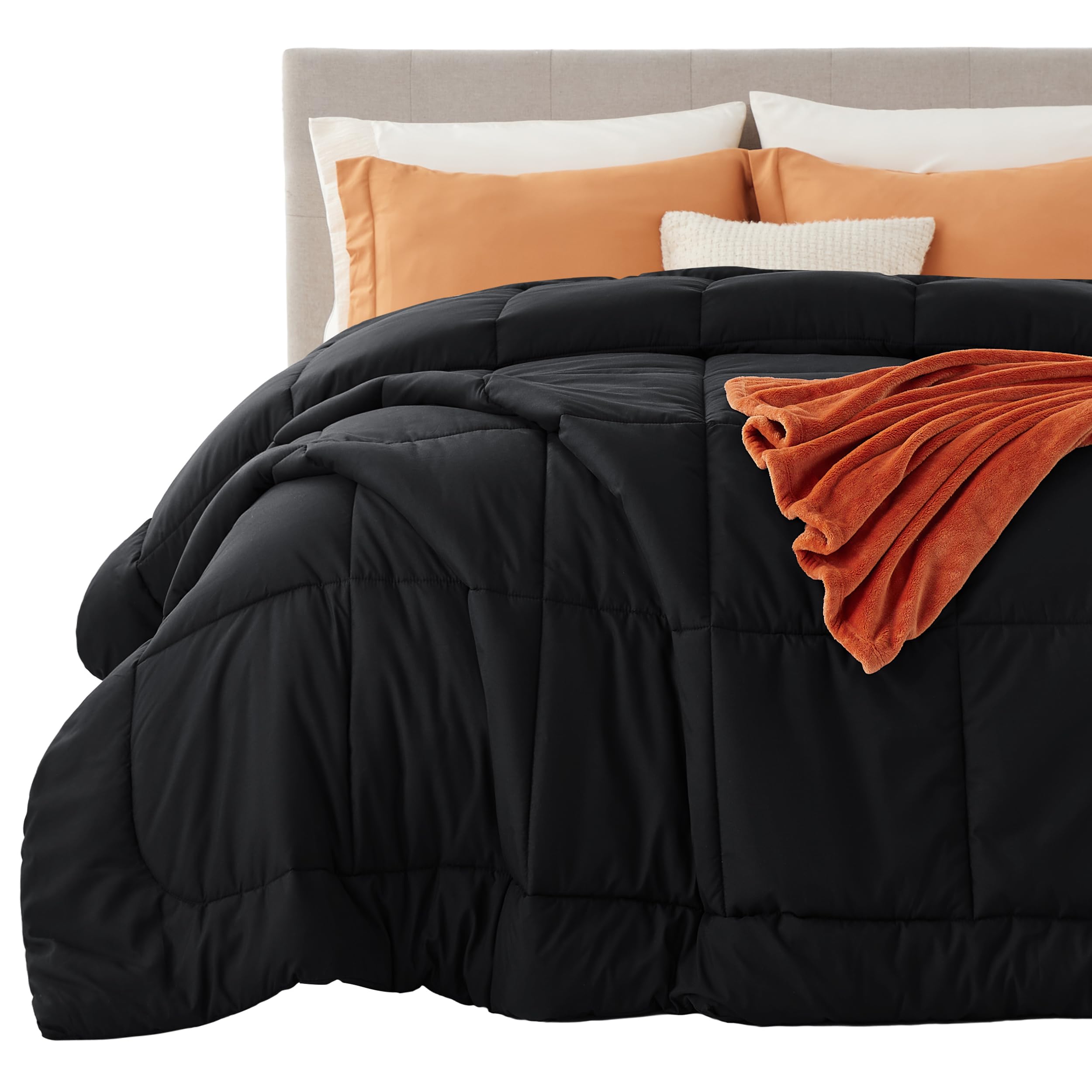 Bedsure Comforter Duvet Insert with 8 tabs keeps duvet layers securely in place.