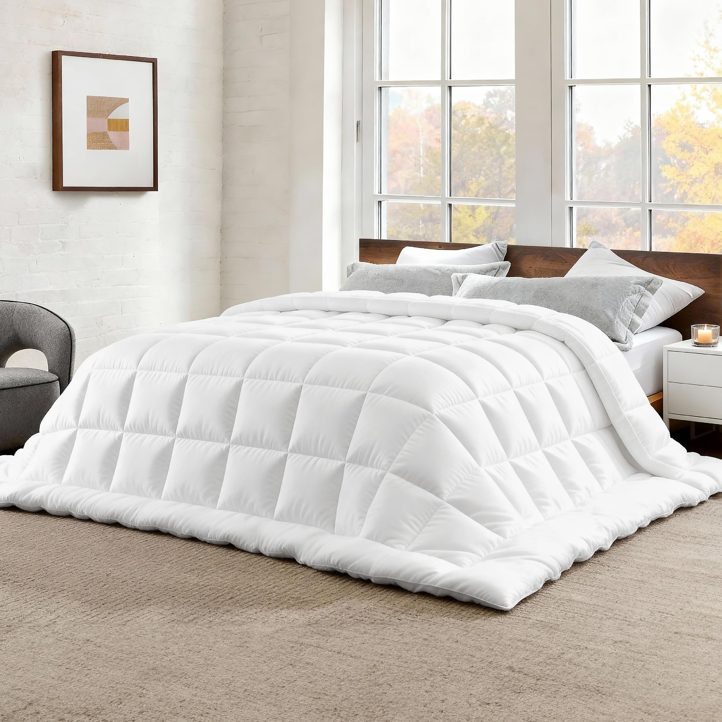 Bedsure oversize queen comforter on a bed showing cozy all-season warmth.