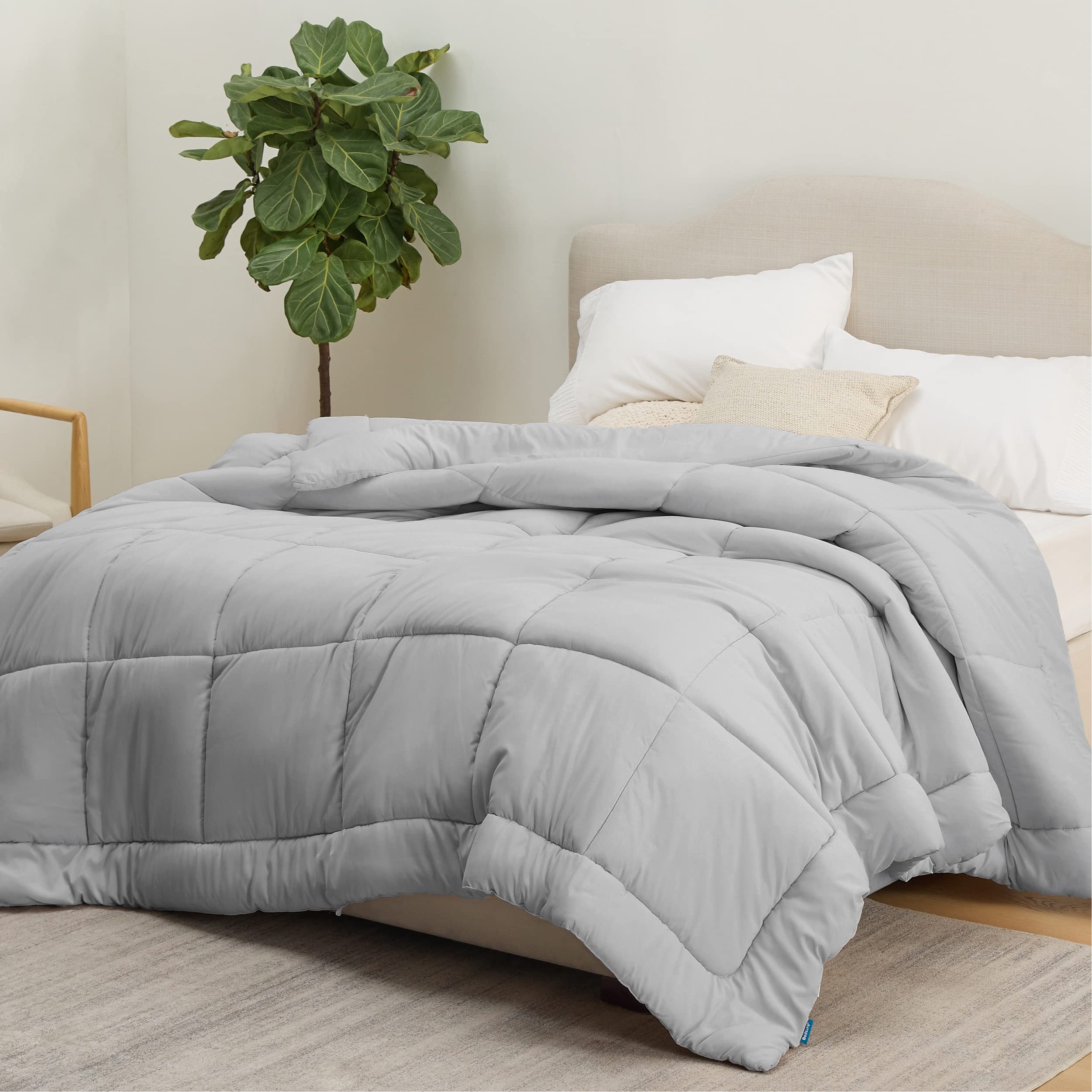 Bedsure machine washable design makes care simple and convenient.