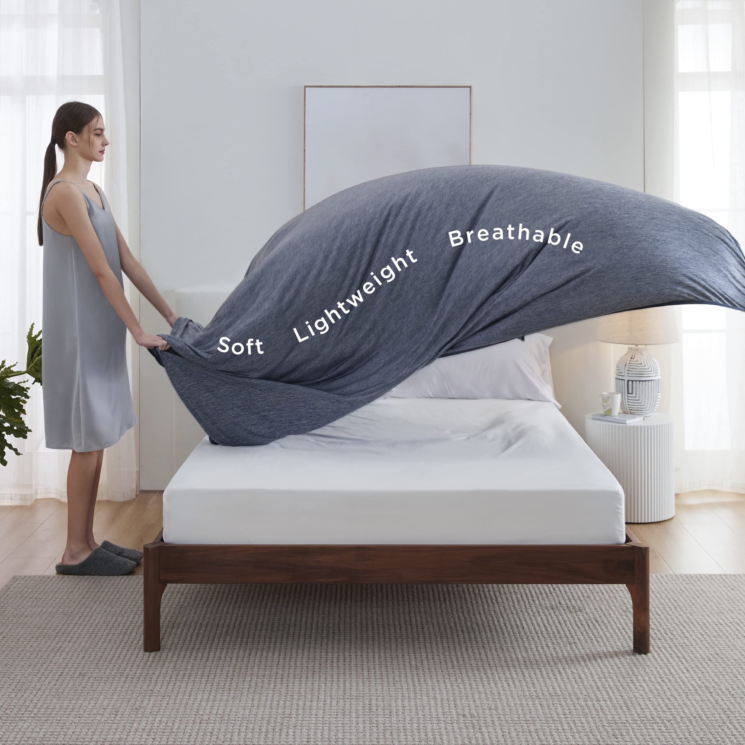 Bedsure cooling blanket in festive gift-ready packaging.