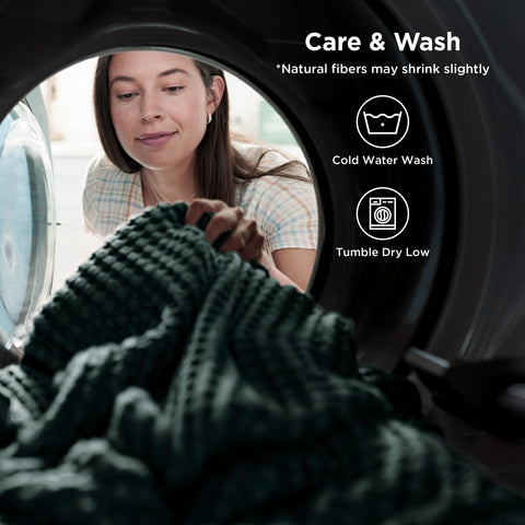 Bedsure fabric offers moisture-wicking and breathable feel in warm rooms.