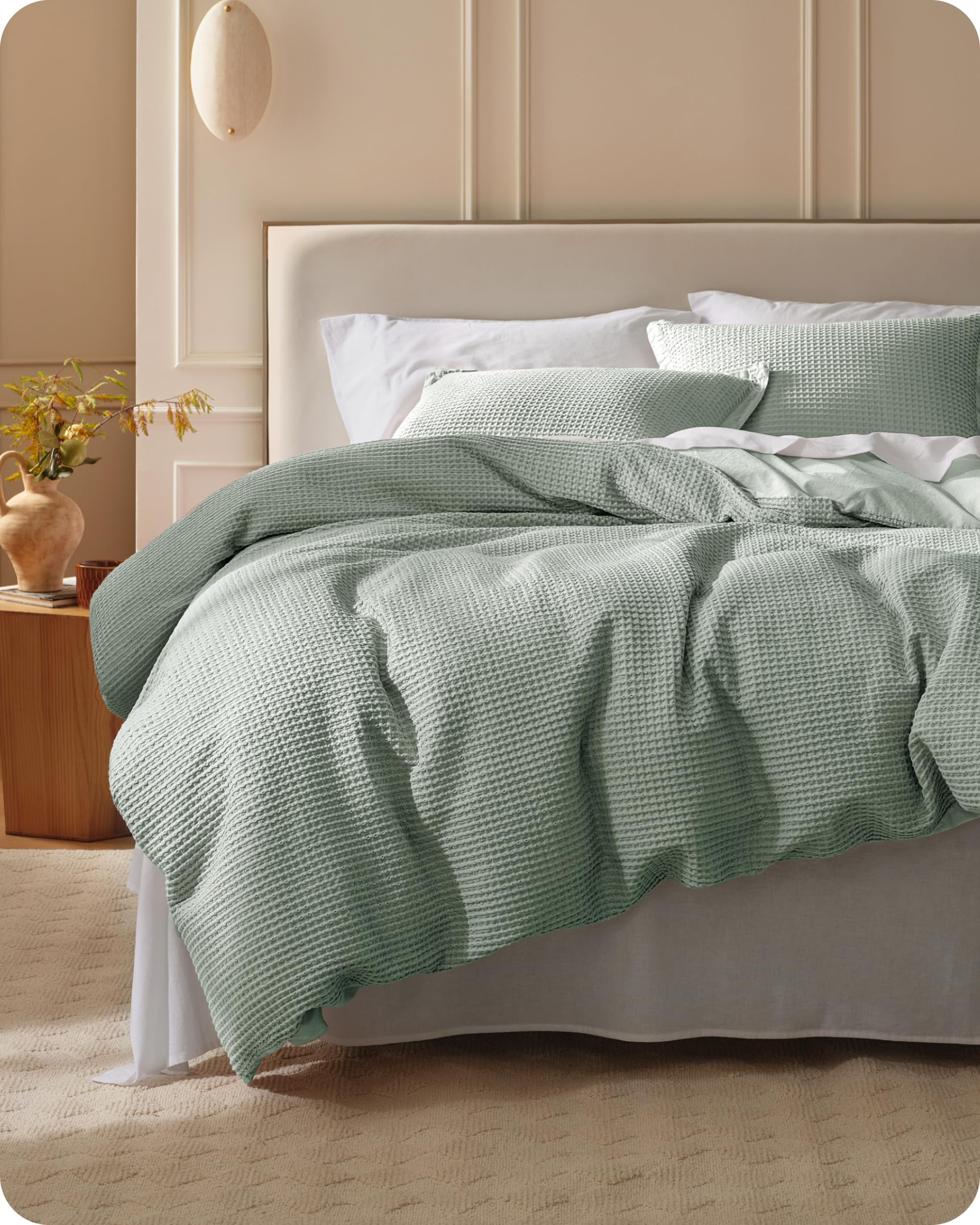 Bedsure cotton duvet cover king in sage green shows waffle texture and soft, breathable comfort.