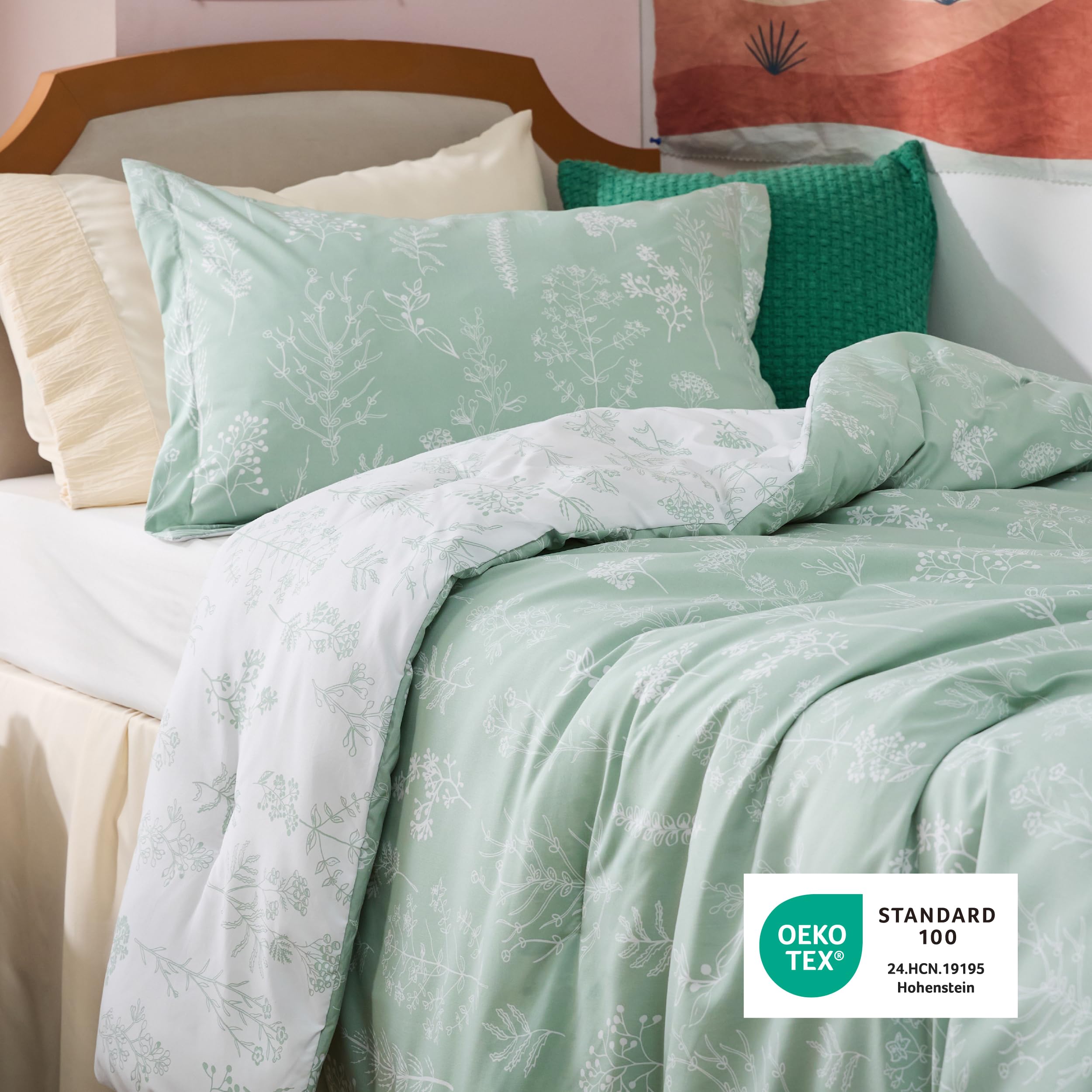 Bedsure cozy texture fabric enhances comfort for nightly use.