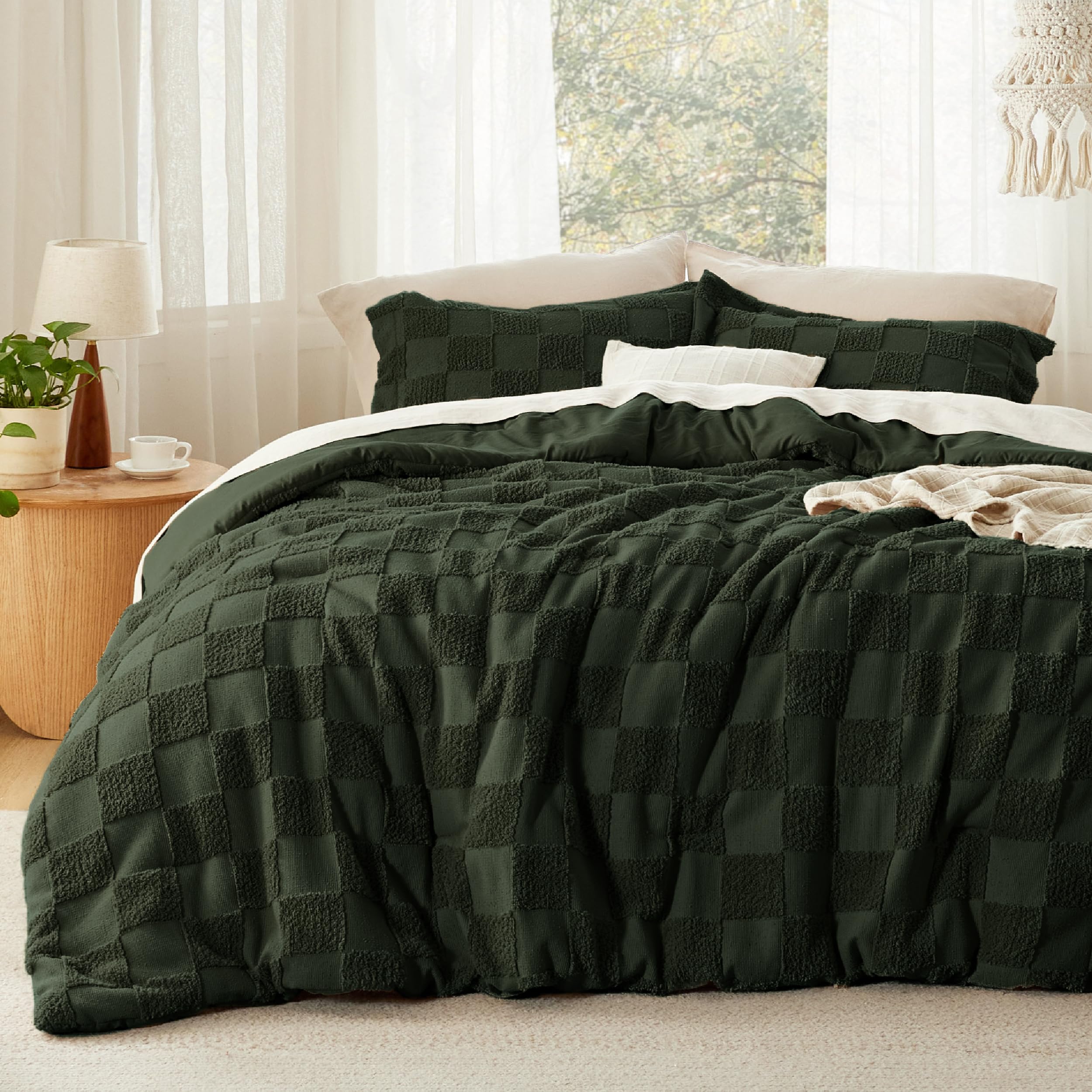 Bedsure dark olive green queen comforter with plaid geometric pattern for cozy, stylish warmth