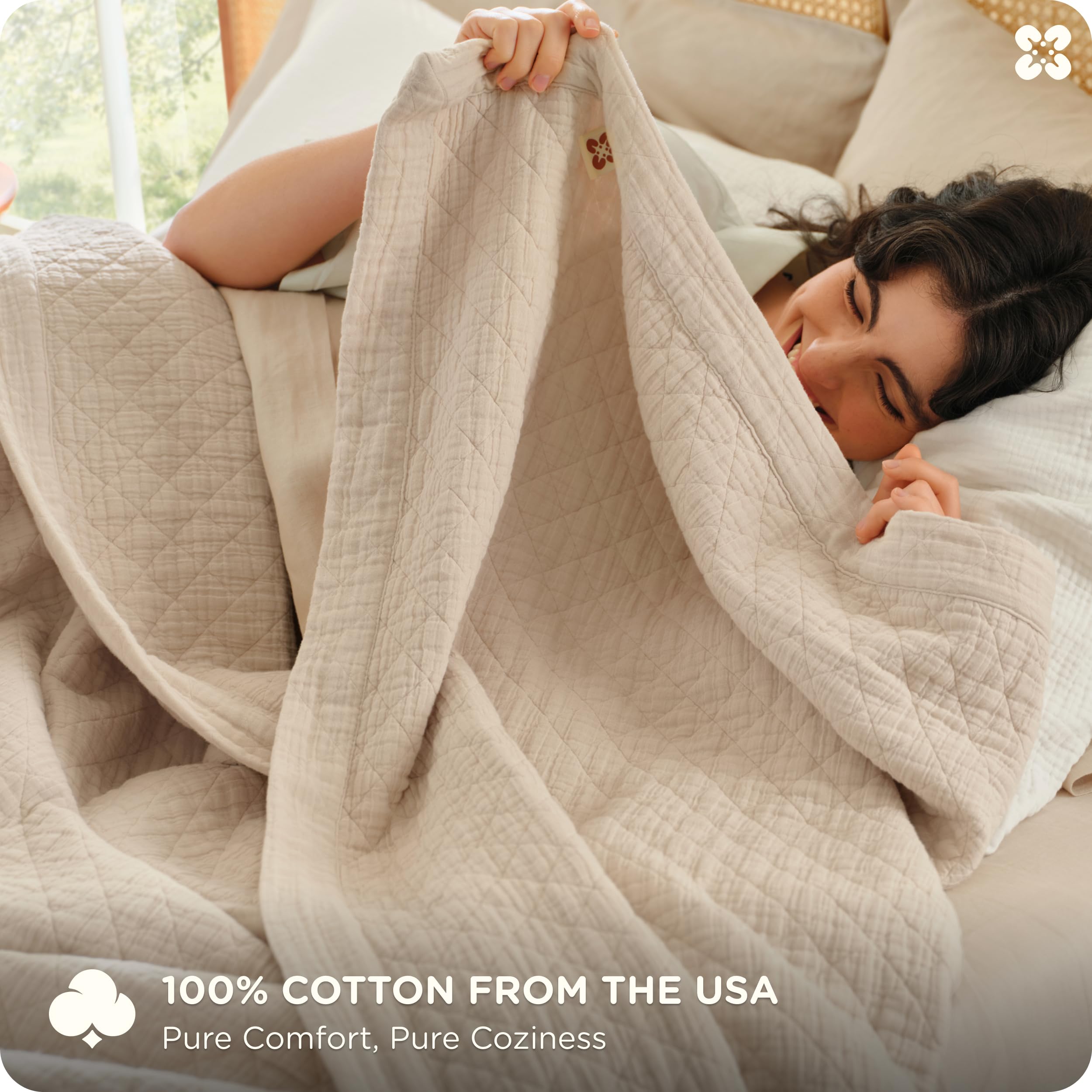 Bedsure diamond-pattern muslin blanket close-up emphasizes timeless elegance.