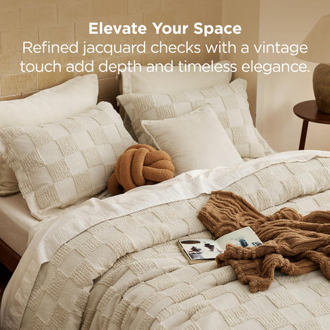 Bedsure distressed vintage texture adds cozy farmhouse vibe to any bedroom.