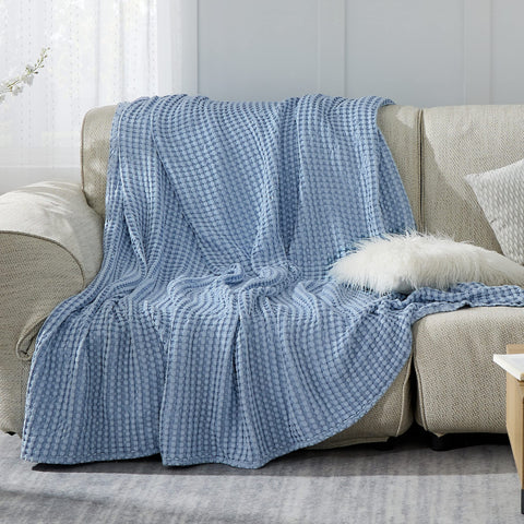 Bedsure durable stitching on a cotton blend blanket enhances longevity.