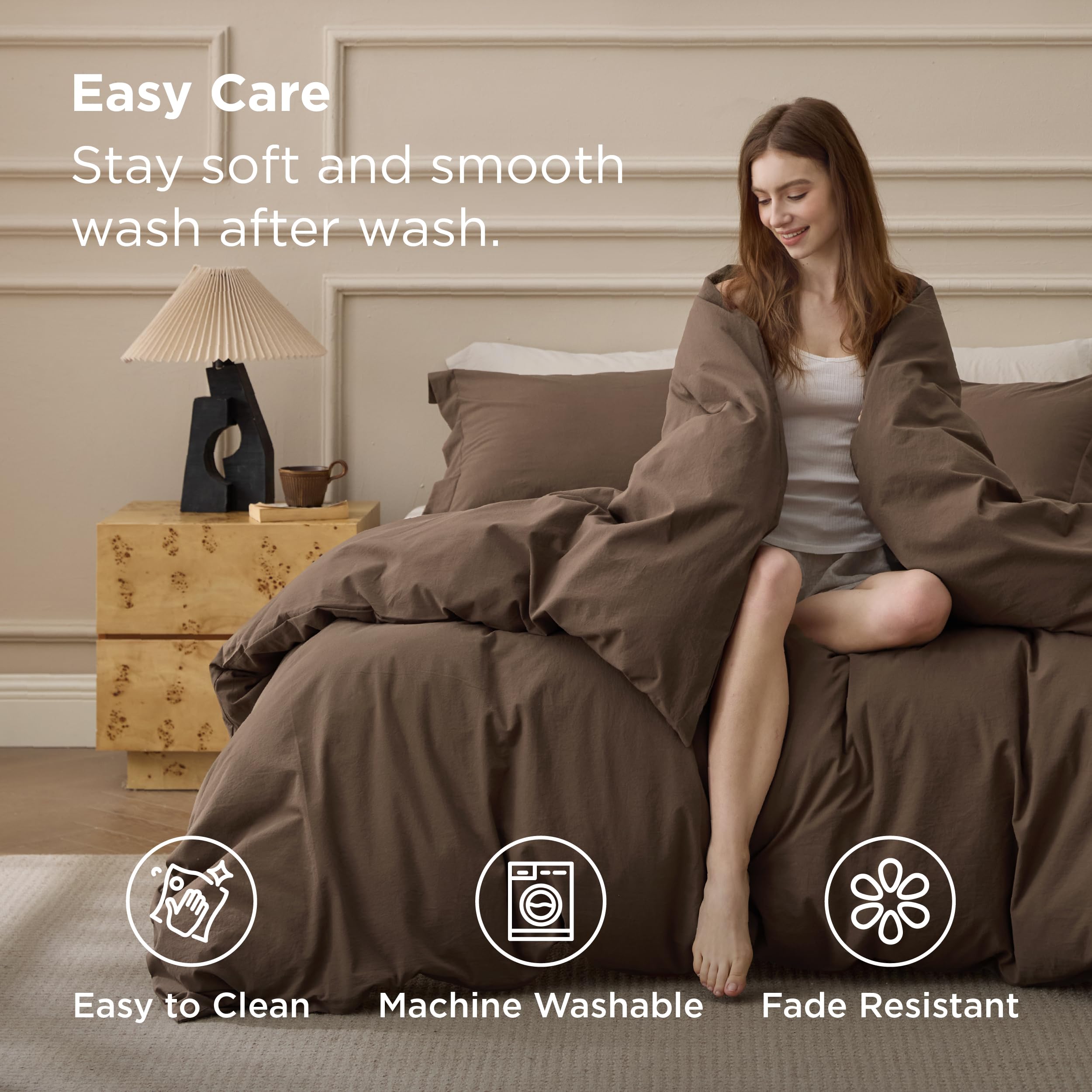 Bedsure easy-care machine-washable cotton for everyday use.