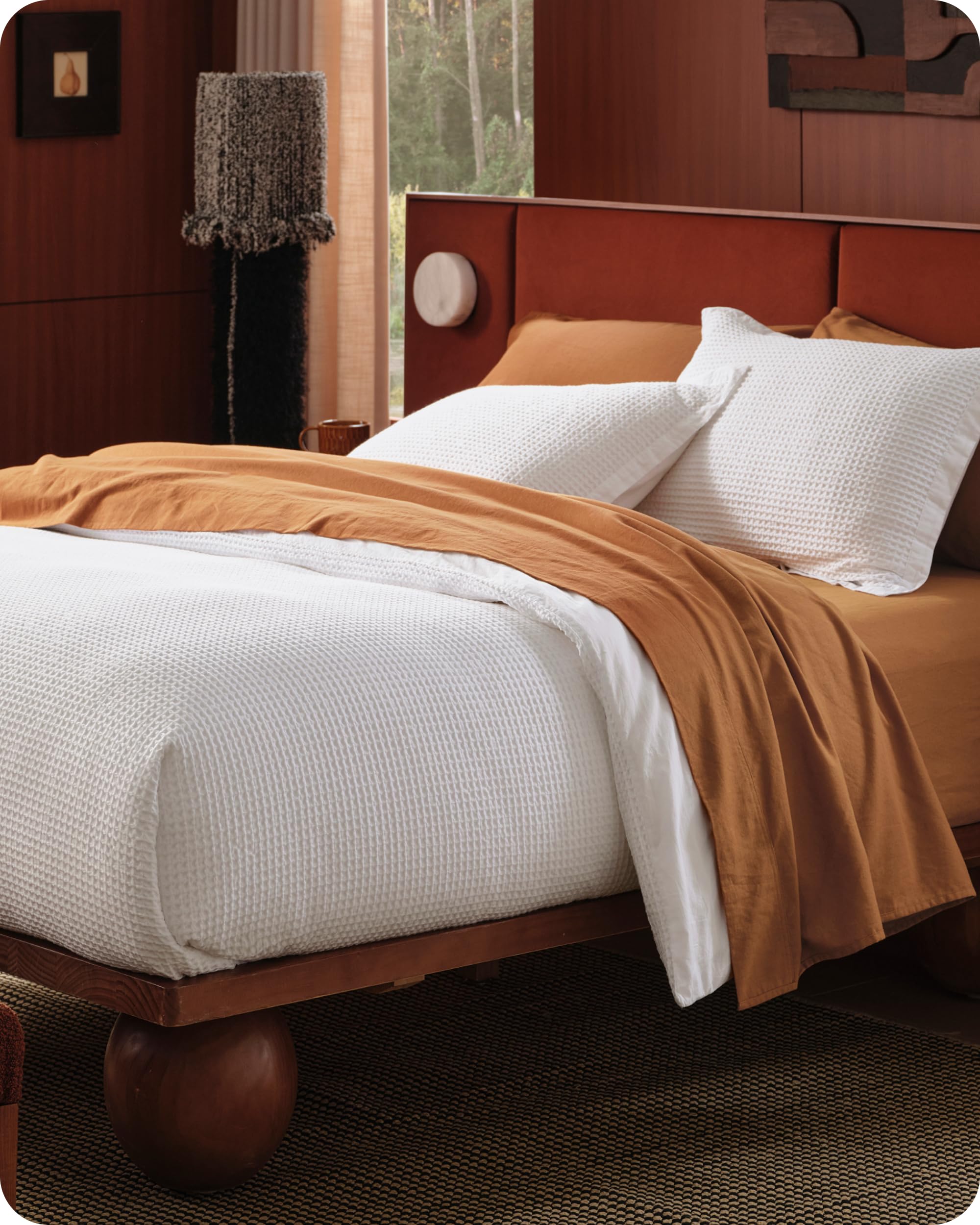 Bedsure easy-care design ideal for machine washing.