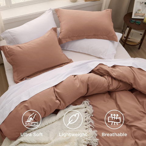Bedsure eight corner ties inside the duvet cover prevent shifting and clumping.