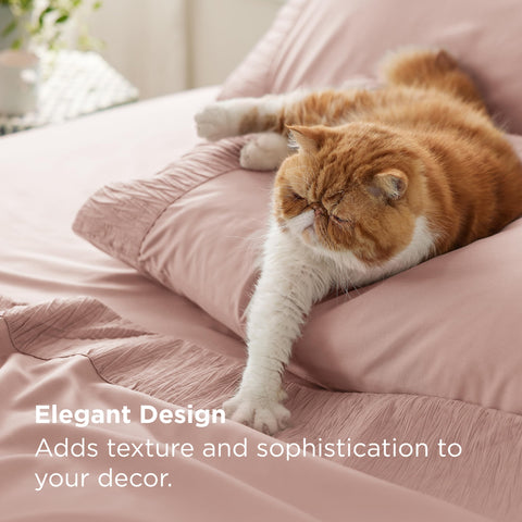 Bedsure flat sheet border design for an elegant look.