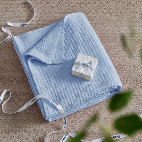 Bedsure Gentlesoft blanket care tips mention cold machine wash for longevity.