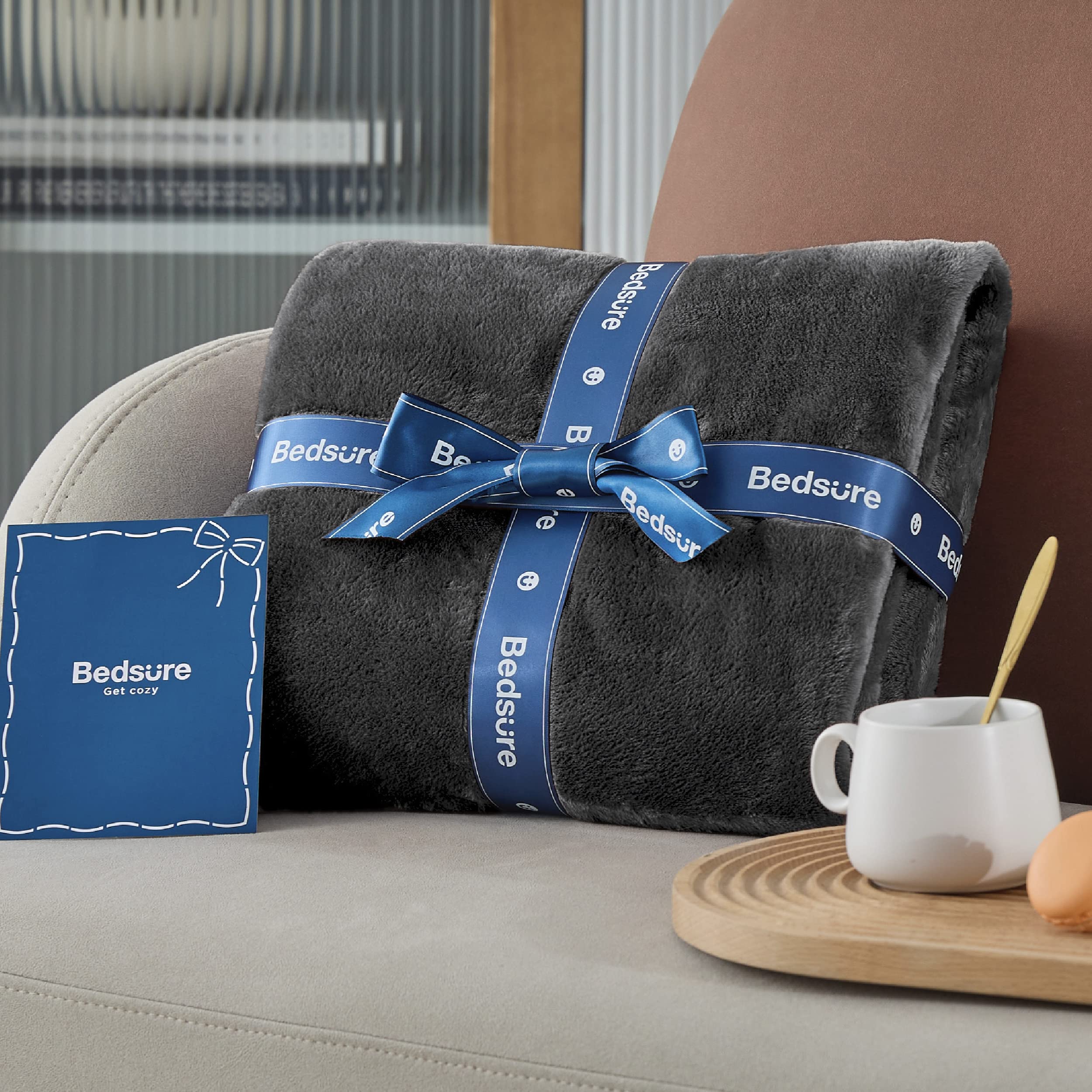 Bedsure GentleSoft blanket gift-ready packaging invites thoughtful gift ideas.