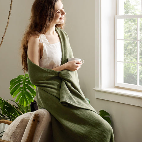 Bedsure GentleSoft giftable blanket presented as a thoughtful home accessory
